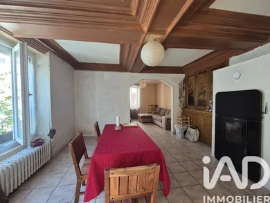 Maison de ville à Nanteuil-sur-Marne (77730)