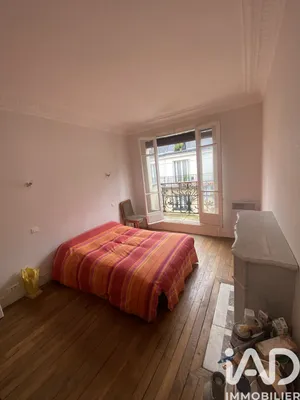 Apartment in Paris (75014)