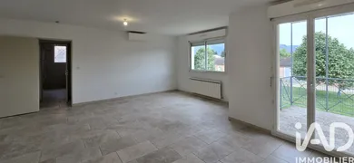 Appartement à Cheval-Blanc (84460)