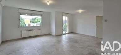 Appartement à Cheval-Blanc (84460)