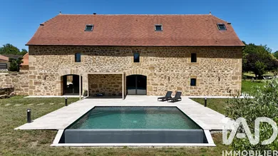 Maison d'architecte à Lacapelle-Marival (46120)