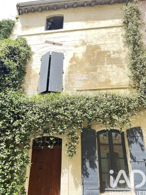 Maison à Arles (13200)