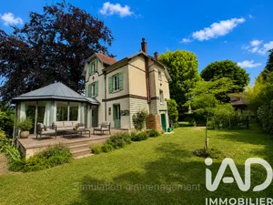 House in L'Isle-Adam (95290)