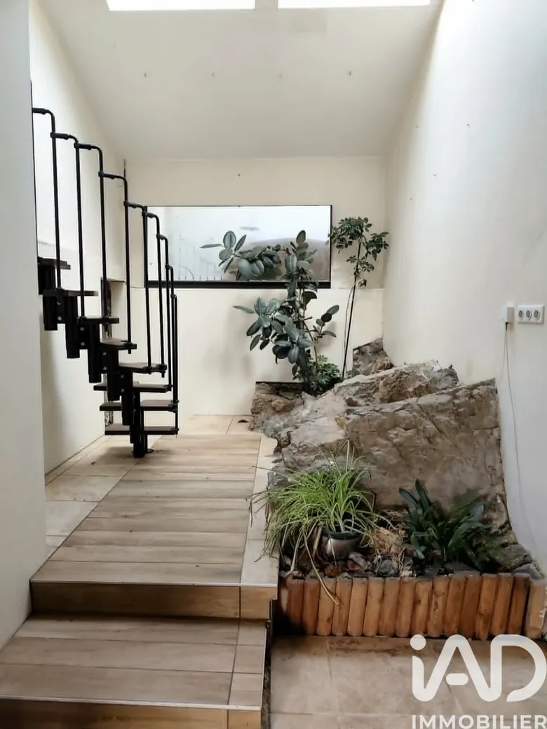 Maison 5 pièces 132 m² · à Lantignié · 132,3 m² · 255 730 €