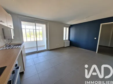 Appartement à La Coucourde (26740)