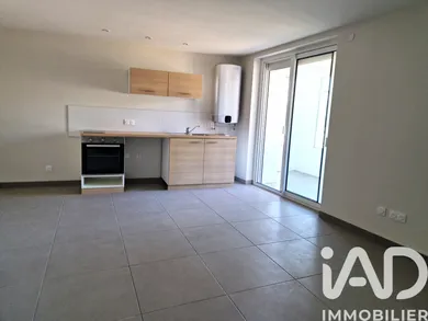 Appartement à La Coucourde (26740)