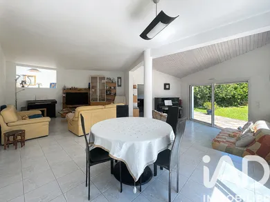 Maison à Dompierre-sur-Mer (17139)