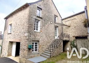 Townhouse in Saint-Aubin-du-Cormier (35140)