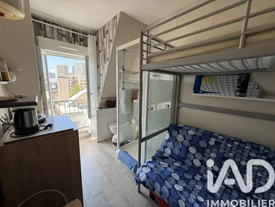 Studio à Paris (75015)