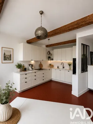Apartment in Hyères (83400)