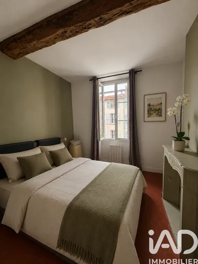 Apartment in Hyères (83400)