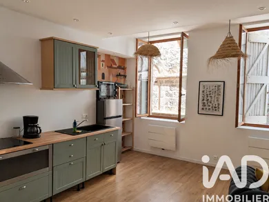 Immeuble à Saint-Antonin-Noble-Val (82140)