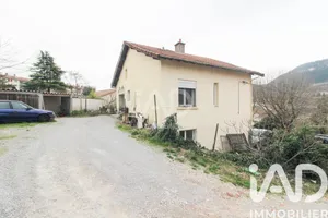 House in Millau (12100)