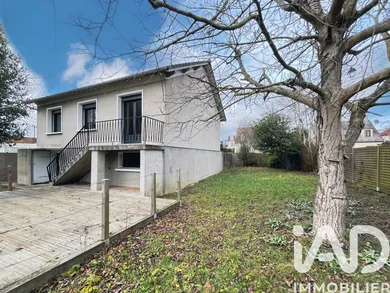 Maison à Le Plessis-Trévise (94420)