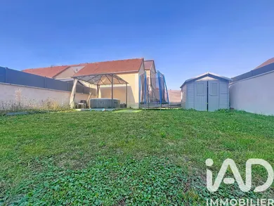 Maison à Neufmoutiers-en-Brie (77610)