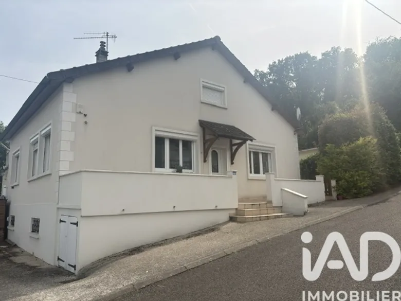 Maison 5 pièces 125 m² · à Janville · 125 m² · 240 000 €