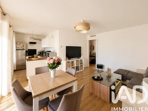 Apartment in Aubagne (13400)