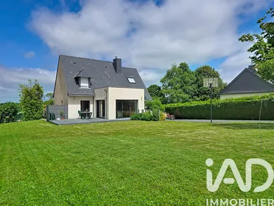Maison traditionnelle à Val-d'Izé (35450)