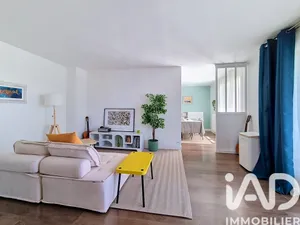 Apartment in Nîmes (30900)