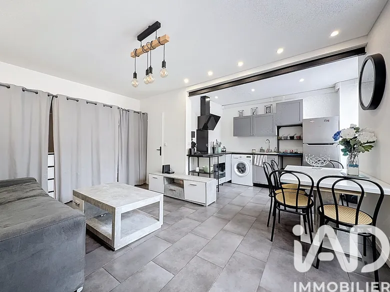 Appartement 1 pièce 25 m² · à Bruyères-le-Châtel · 25 m² · 99 000 €