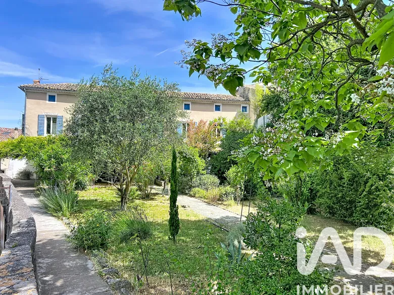 Immeuble 426 m² · à Malaucène · 426 m² · 595 000 €