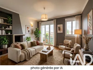 Apartment in Gray (70100)