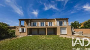 Maison à Apt (84400)