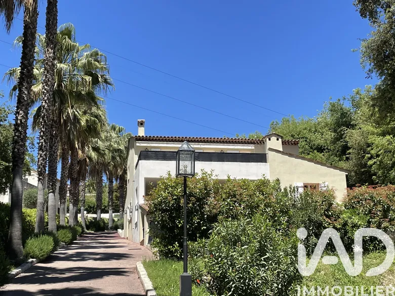Appartement 2 pièces 47 m² · à Cagnes-sur-Mer · 47 m² · 330 000 €
