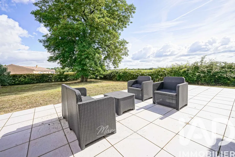 Maison 4 pièces 100 m² · à Cussac-Fort-Médoc · 100 m² · 235 000 €