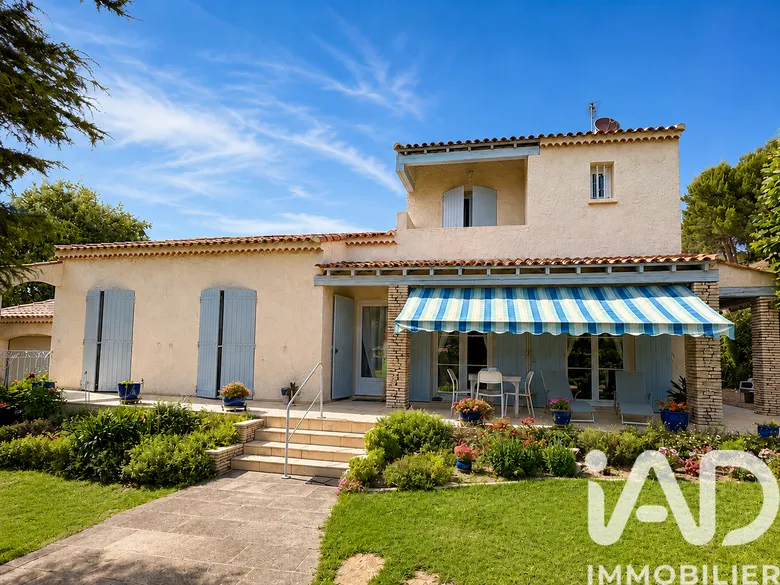 Maison 5 pièces 172 m² · à Vitrolles · 172 m² · 749 000 €