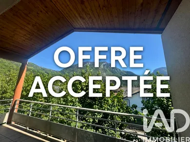 Appartement à Cluses (74300)