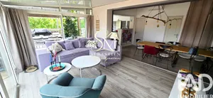 Apartment in La Crau (83260)