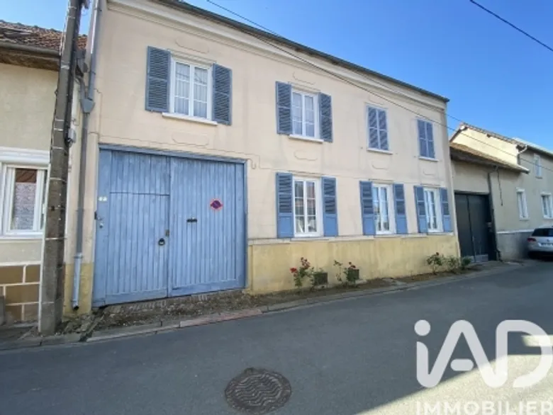 Maison 7 pièces 125 m² · à Molliens-Dreuil · 125 m² · 130 000 €