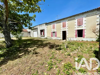 Maison à Réaux sur trèfle (17500)