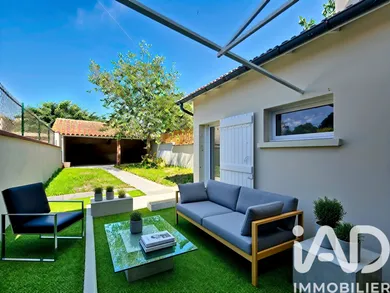 Townhouse in Fleurance (32500)