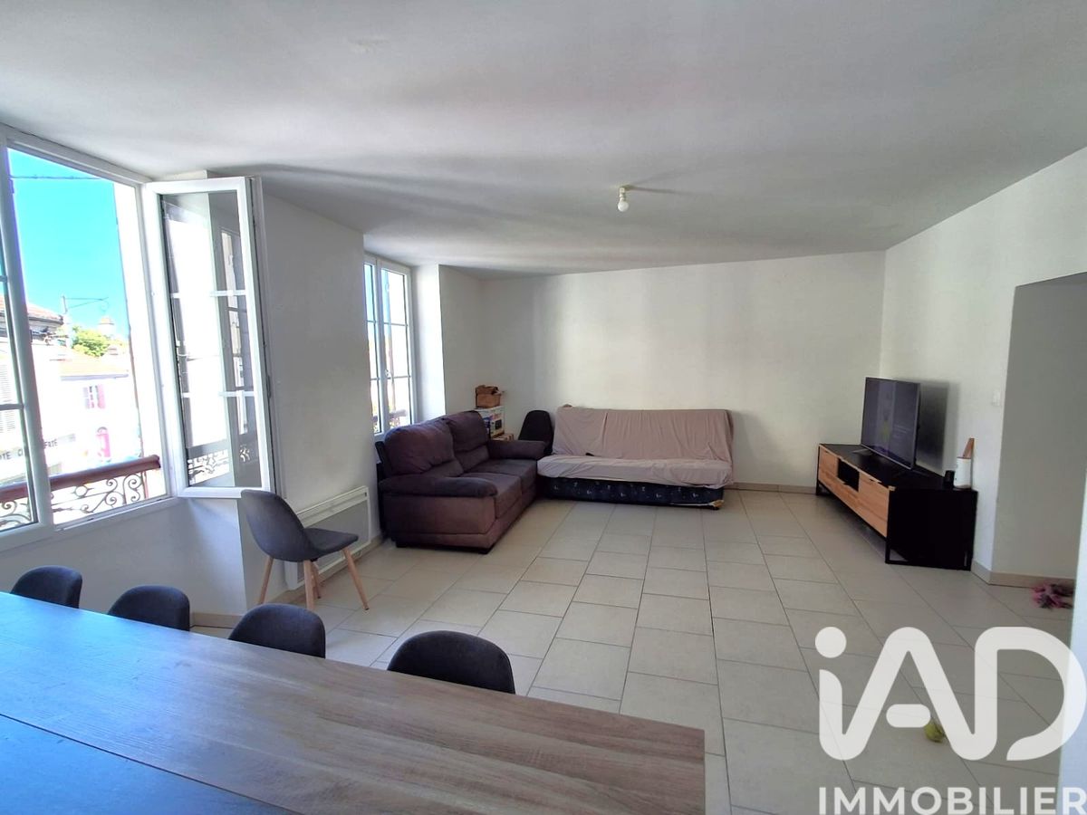 Maison 2 pièces de 79 m² à Septeuil (78790)