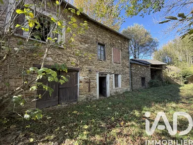 Maison de campagne à Centrès (12120)