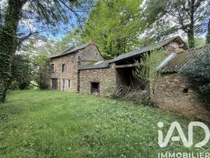 Maison de campagne à Centrès (12120)