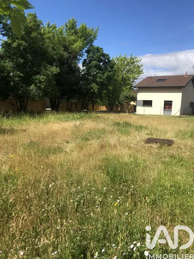 Land in Bourg-en-Bresse (01000)