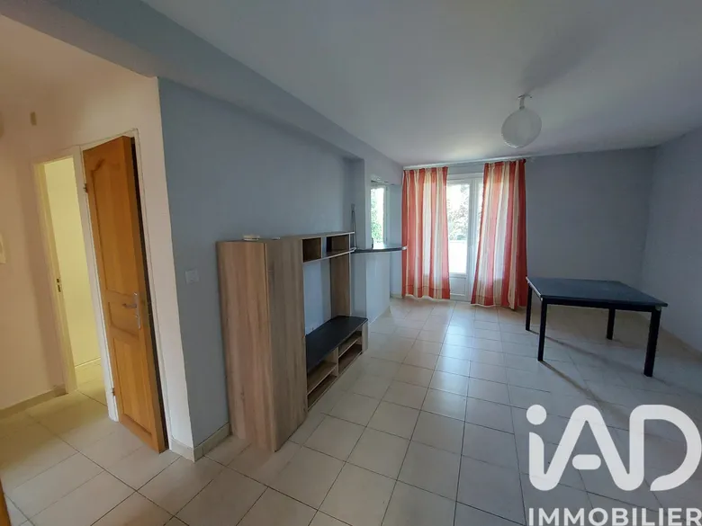 Appartement 3 pièces 56 m² · à Champagne-au-Mont-d'Or · 56 m² · 215 000 €