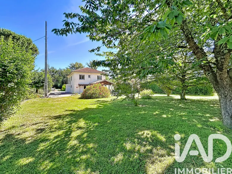 Maison 4 pièces 106 m² · à Bessières · 106 m² · 296 000 €