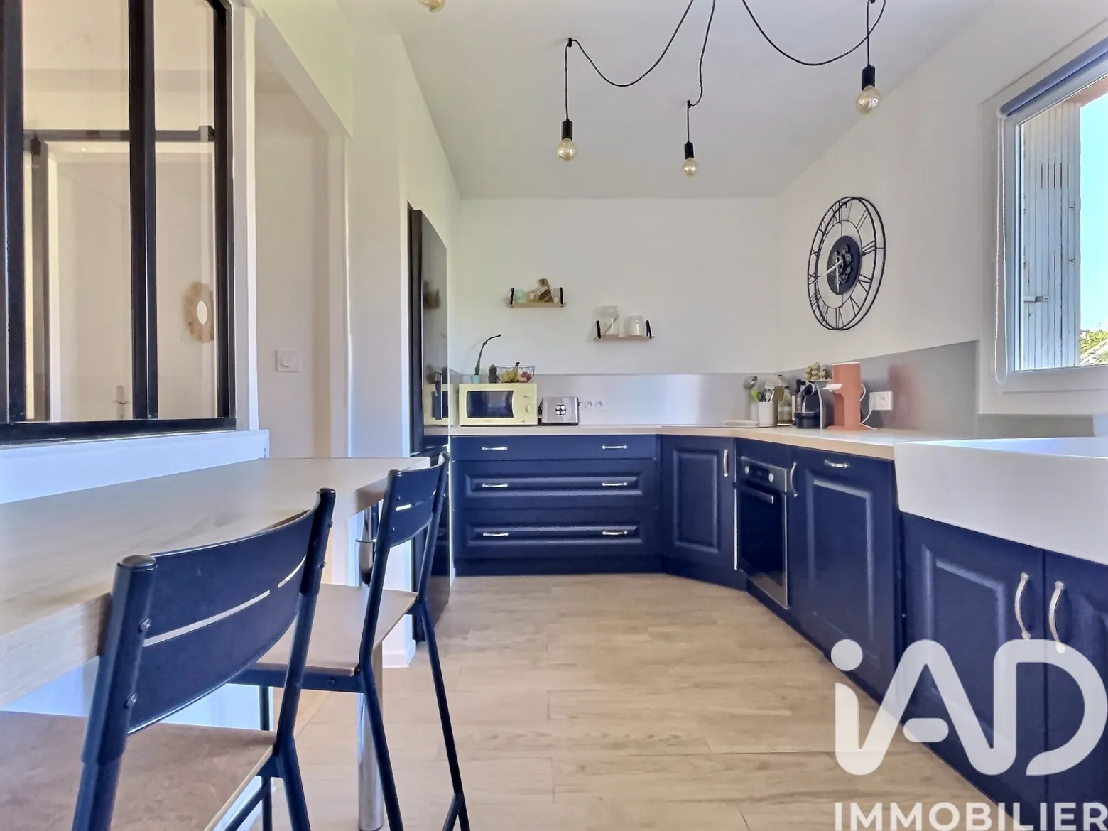Vente appartement à La Ciotat (13600) : appartement 4 pièces 91 m² - 2042535 — 2