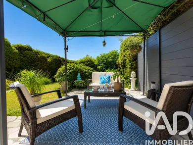 Apartment in Le Cannet (06110)
