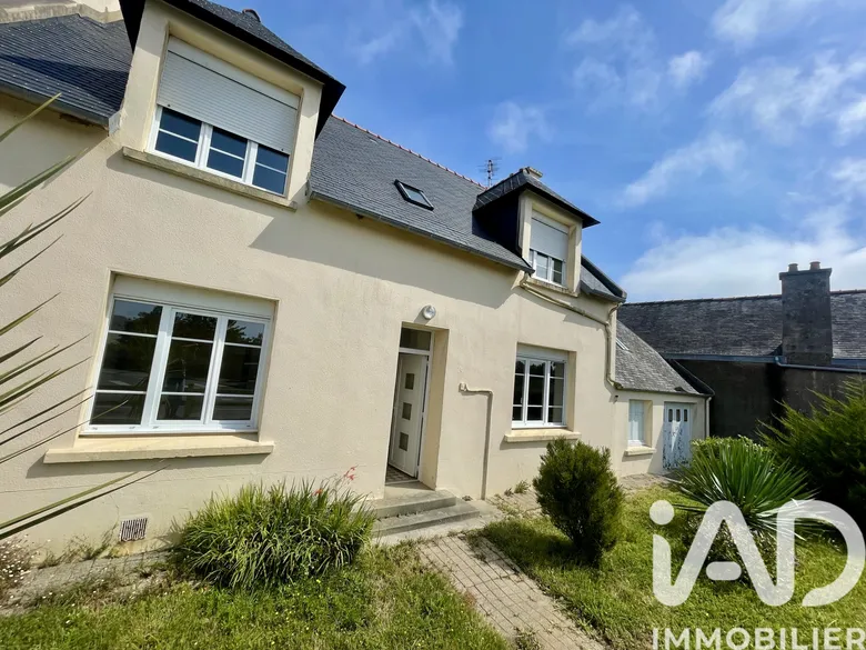 Maison 8 pièces 121 m² · à Crozon · 121 m² · 209 950 €