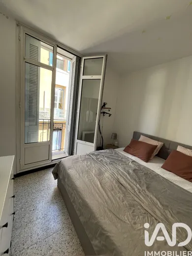 Apartment in Nîmes (30900)