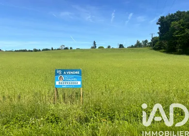Terrain à bâtir à Saint Privat en Périgord (24410)