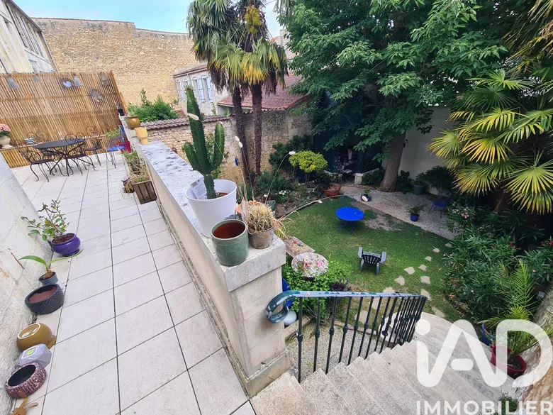 Maison 14 pièces 319 m² · à Rochefort · 319 m² · 676 000 €