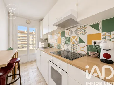 Apartment in Toulon (83000)