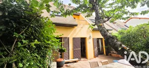 Maison à Suresnes (92150)