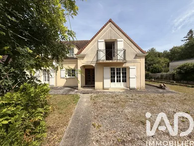 Maison à Le Gué-de-Longroi (28700)